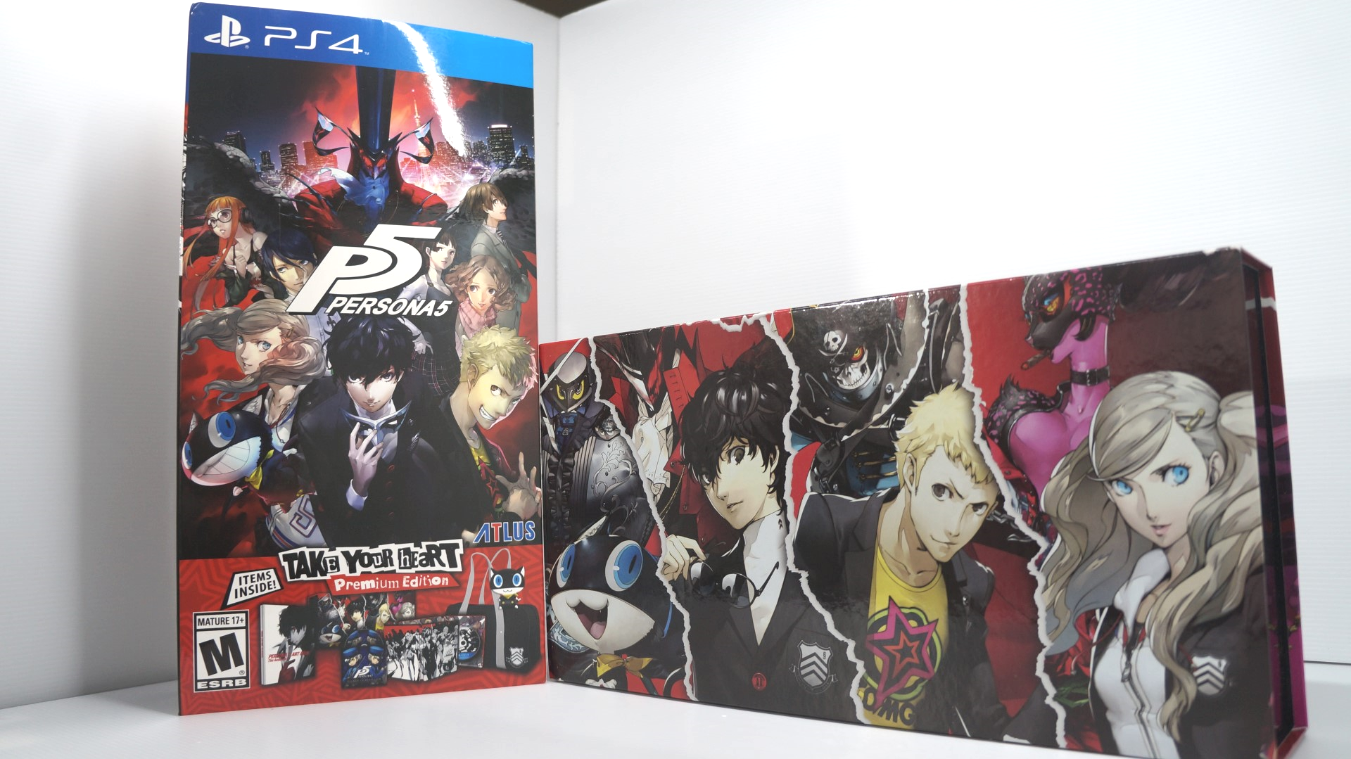 Take Your Bank Account' special edition comes with a custom MasterCard :  r/Persona5