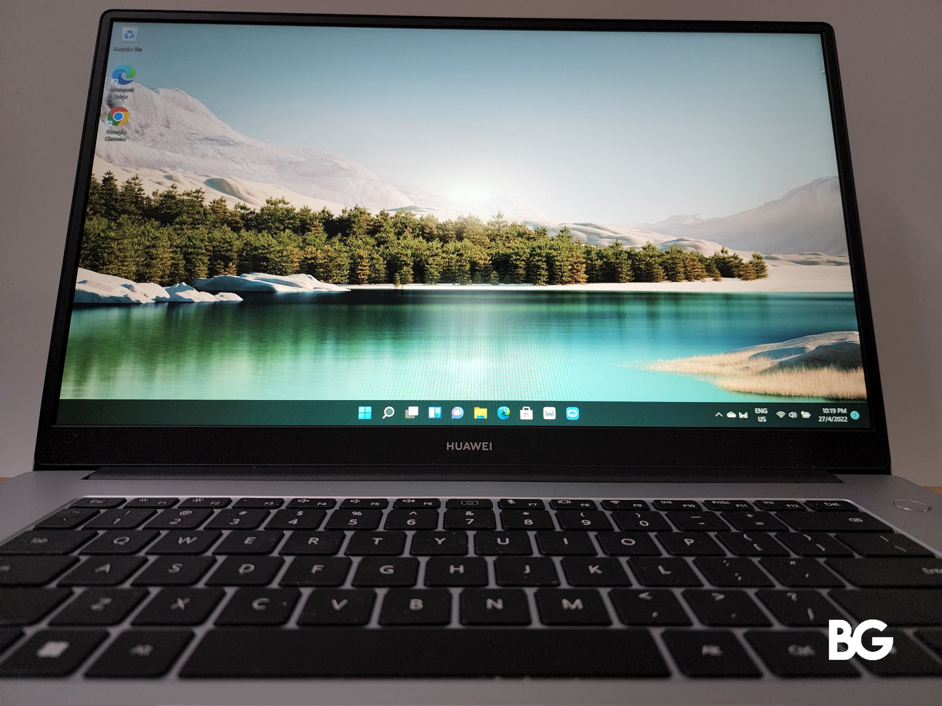 HUAWEI MateBook D15 Review - Checks All The Right Boxes