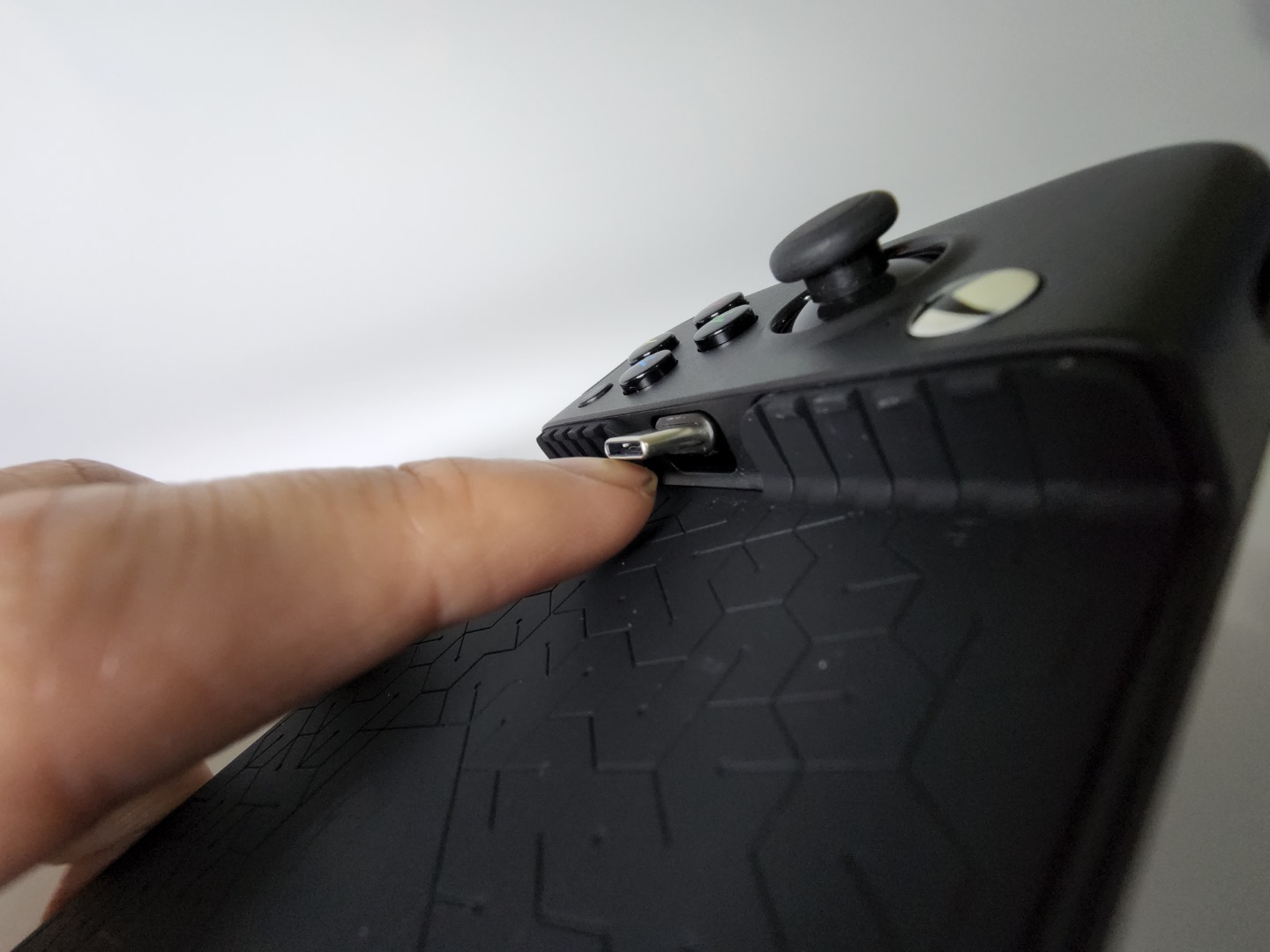 GameSir X2 Pro hands-on: The biggest problem with GameSir's controllers is  finally fixed