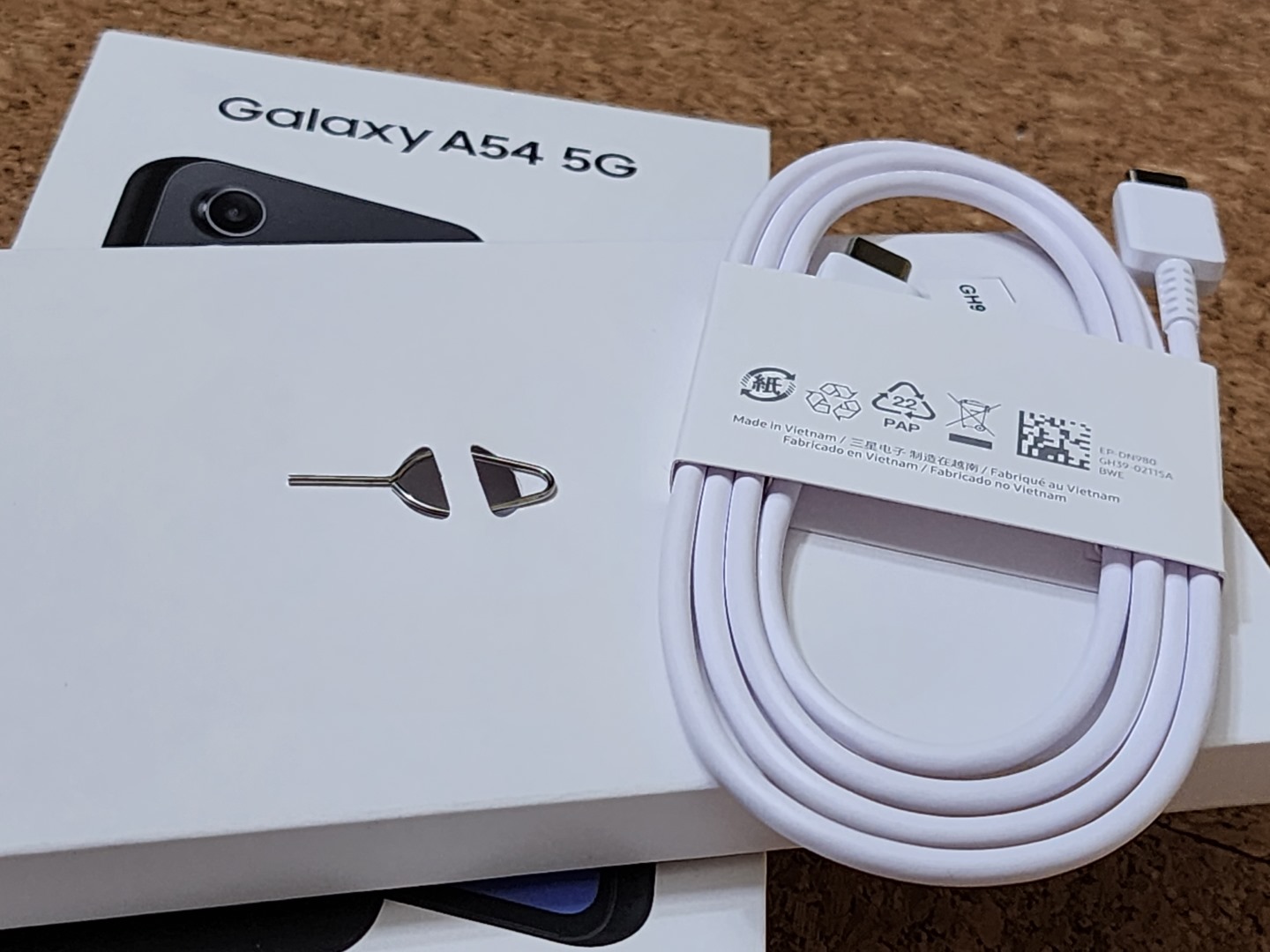 Samsung Galaxy A54 5G - Unboxing & Review