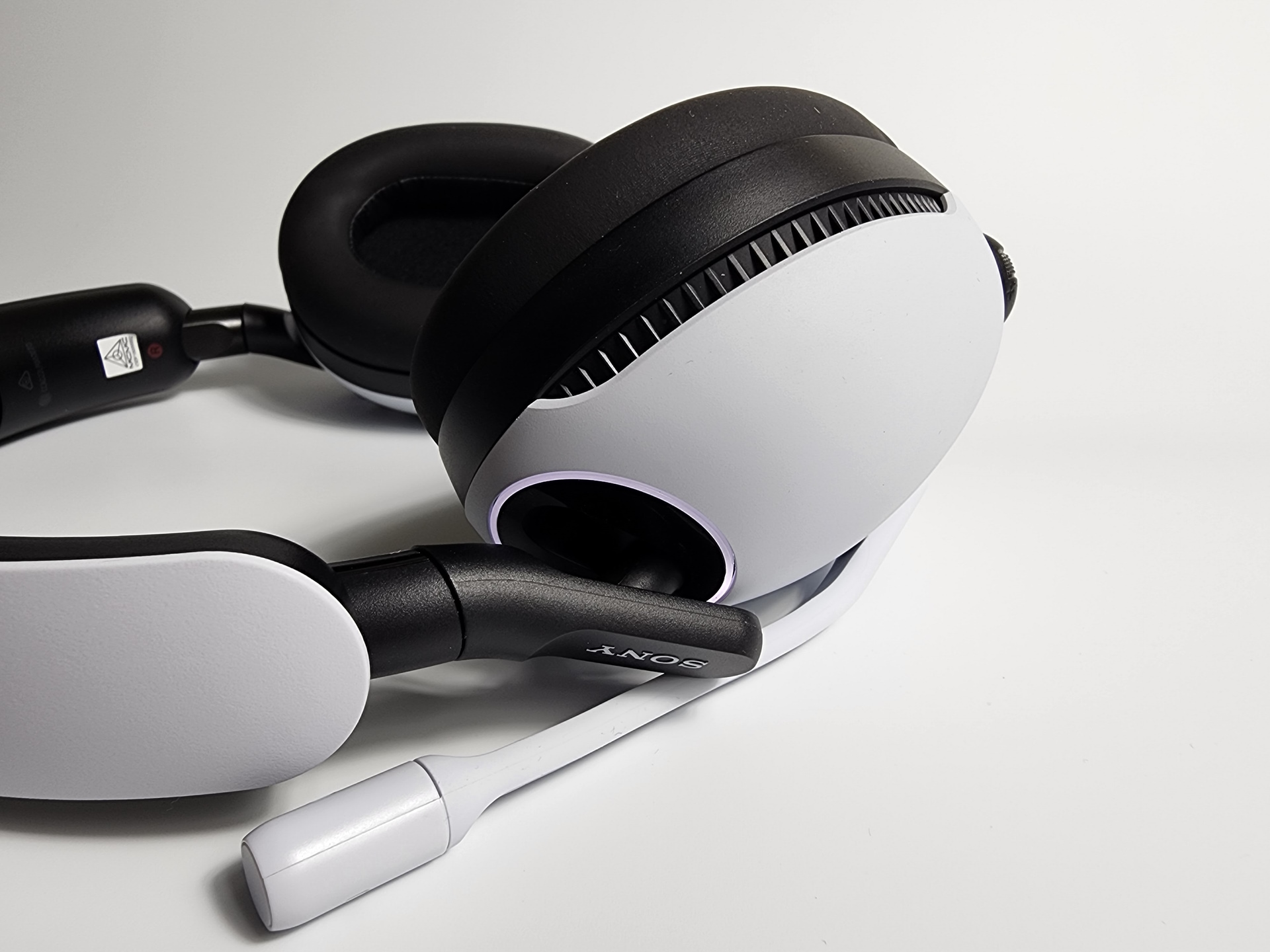 Sony INZONE H9 Headphones Enhance the Gaming Experience 