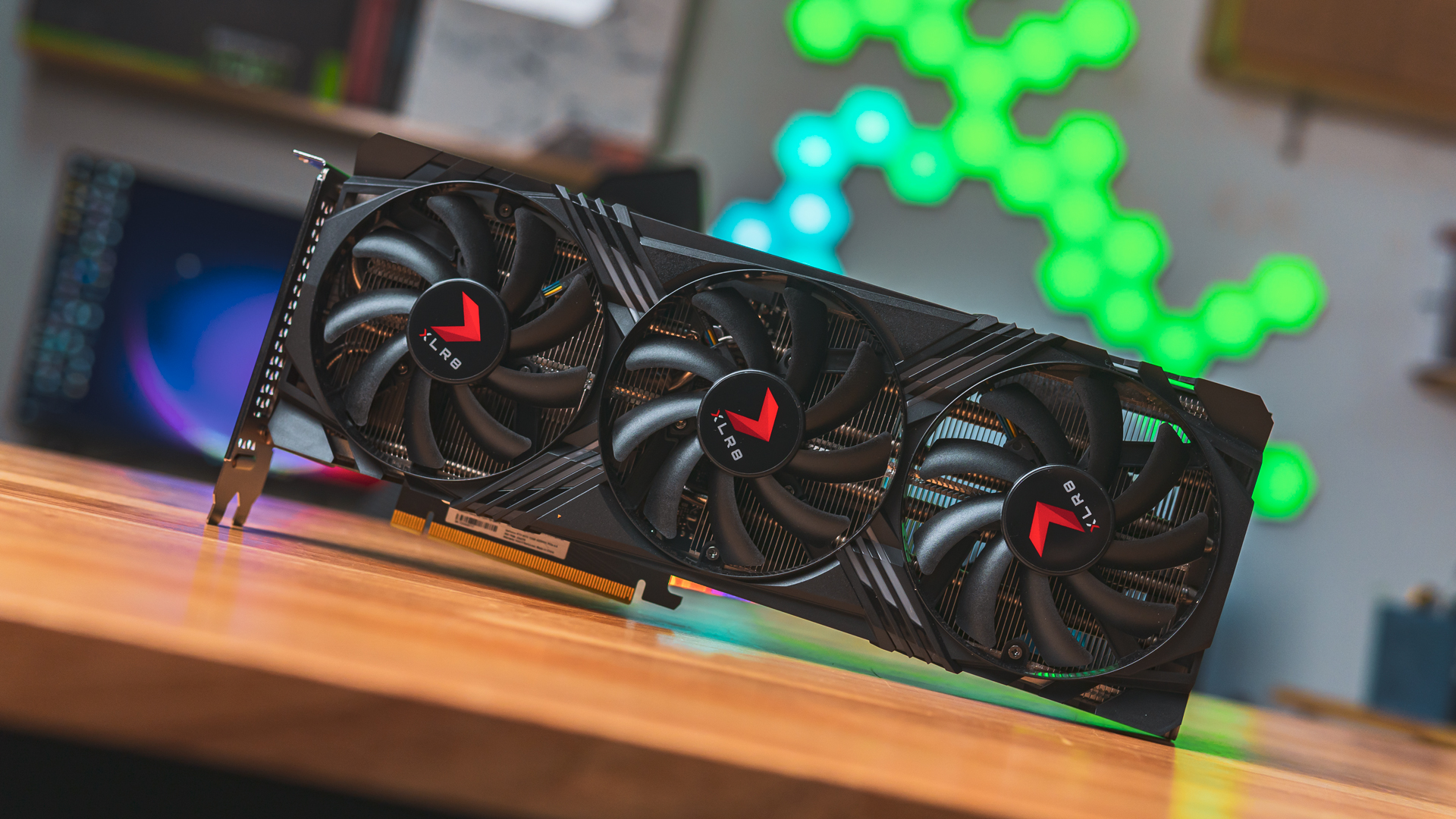 PNY GeForce RTX™ 4070 12GB Verto Dual Fan Graphics Card DLSS 3