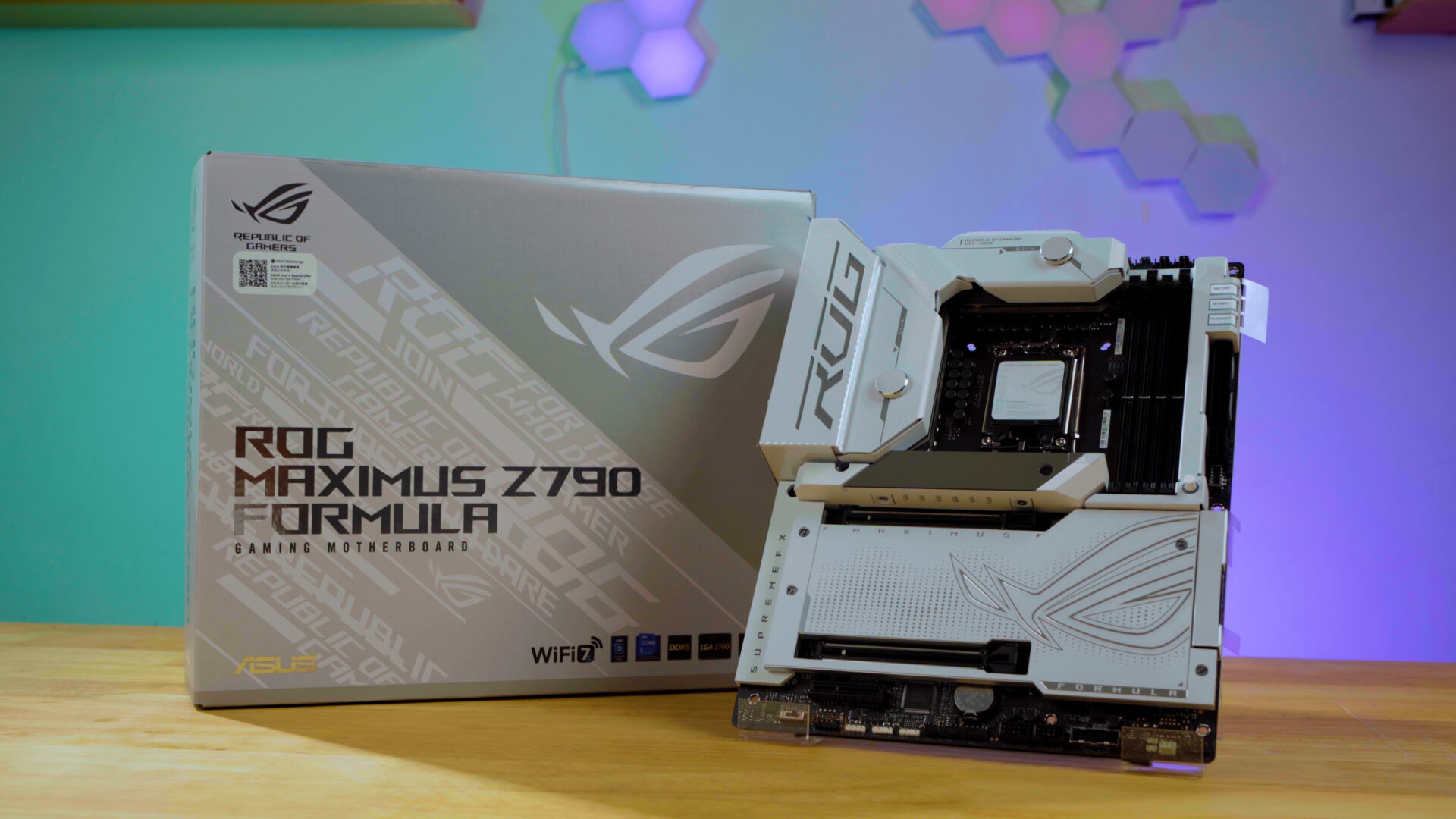 ROG MAXIMUS Z790 FORMULA  Gaming motherboards｜ROG - Republic of Gamers｜ROG  Global